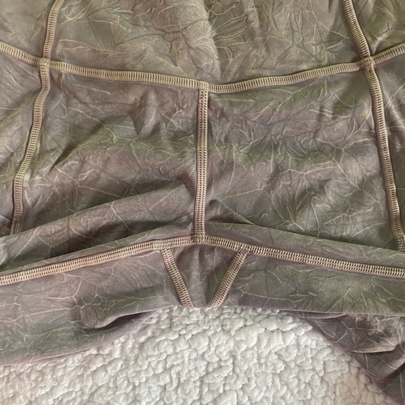 Lululemon fast and free HR 25” - Picture 3 of 6